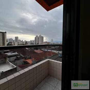 Apartamento em Praia Grande, bairro Tupi