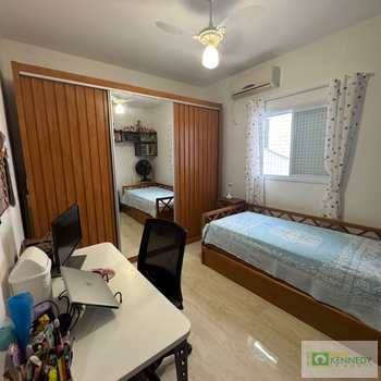 Casa de Condomínio em Praia Grande, bairro Ocian