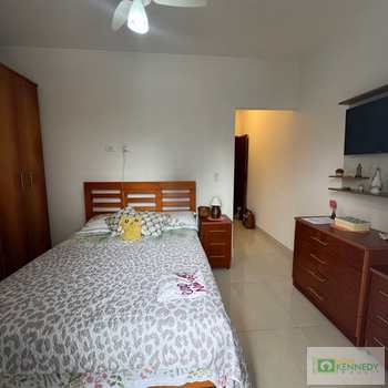 Casa de Condomínio em Praia Grande, bairro Ocian