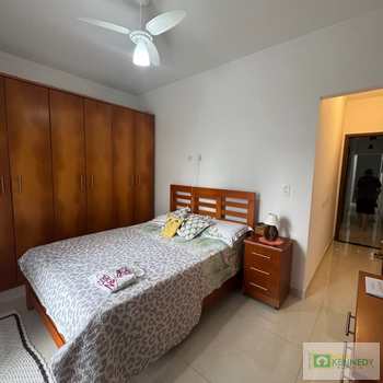 Casa de Condomínio em Praia Grande, bairro Ocian