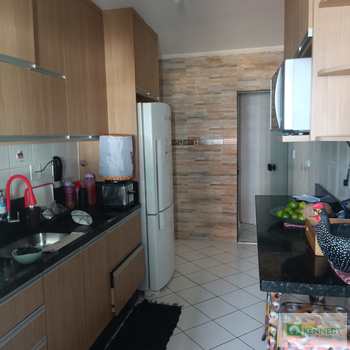 Apartamento em Praia Grande, bairro Ocian