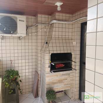 Apartamento em Praia Grande, bairro Ocian