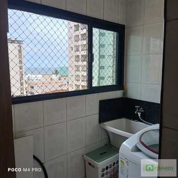Apartamento em Praia Grande, bairro Ocian