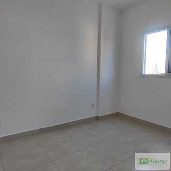 Apartamento em Praia Grande, bairro Aviação