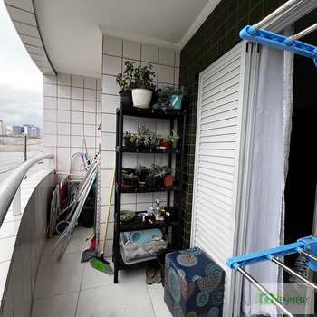 Apartamento em Praia Grande, bairro Ocian