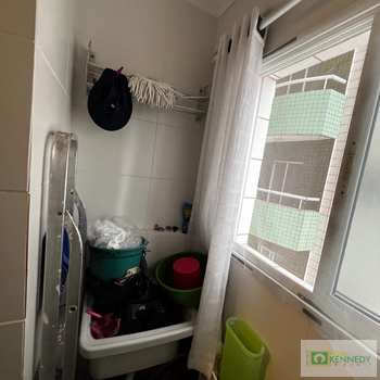 Apartamento em Praia Grande, bairro Ocian