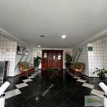 Apartamento em Praia Grande, bairro Ocian