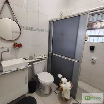 Casa em Praia Grande, bairro Ocian