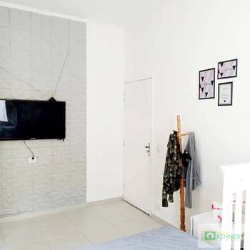 Casa em Praia Grande, bairro Ocian