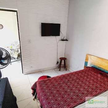 Casa em Praia Grande, bairro Ocian