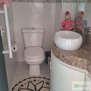 Apartamento em Praia Grande, bairro Canto do Forte