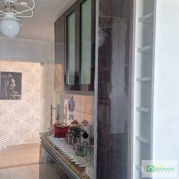 Apartamento em Praia Grande, bairro Canto do Forte