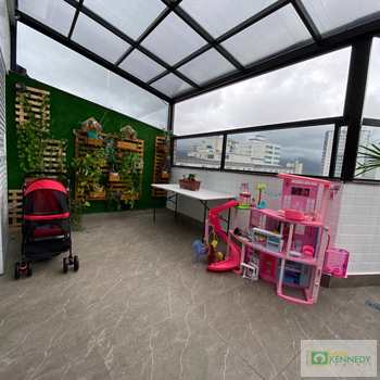 Apartamento em Praia Grande, bairro Canto do Forte