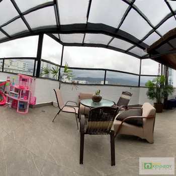Apartamento em Praia Grande, bairro Canto do Forte