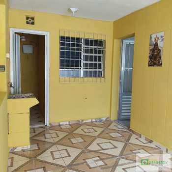 Sobrado de Vila em Praia Grande, bairro Tupi