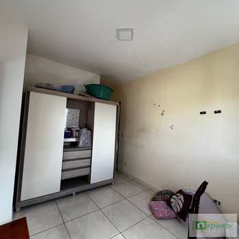 Apartamento em Praia Grande, bairro Mirim