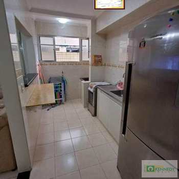 Apartamento em Praia Grande, bairro Canto do Forte