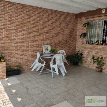 Casa em Praia Grande, bairro Ocian