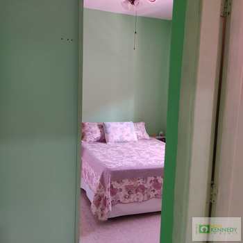 Casa em Praia Grande, bairro Ocian