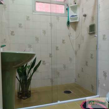 Casa em Praia Grande, bairro Ocian