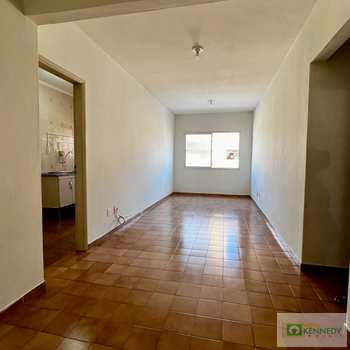 Apartamento em Praia Grande, bairro Boqueirão