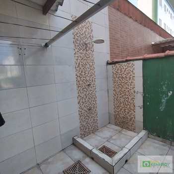 Kitnet em Praia Grande, bairro Ocian