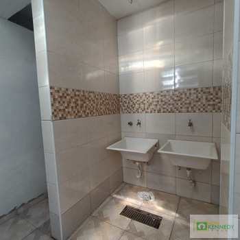 Kitnet em Praia Grande, bairro Ocian