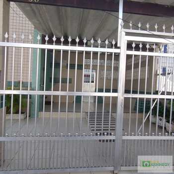 Kitnet em Praia Grande, bairro Ocian
