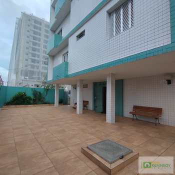 Kitnet em Praia Grande, bairro Mirim