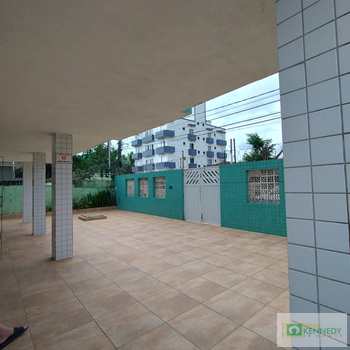 Kitnet em Praia Grande, bairro Mirim