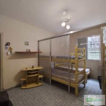 Kitnet em Praia Grande, bairro Mirim