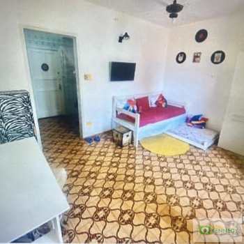 Kitnet em Praia Grande, bairro Ocian