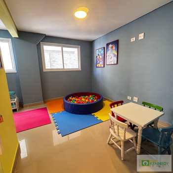 Apartamento em Praia Grande, bairro Canto do Forte