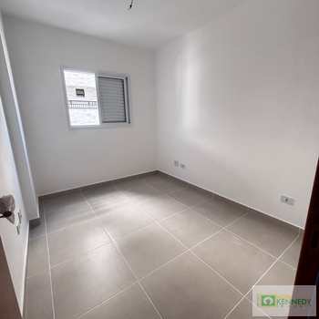 Apartamento em Praia Grande, bairro Canto do Forte