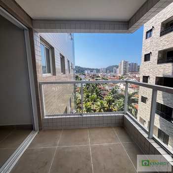 Apartamento em Praia Grande, bairro Canto do Forte