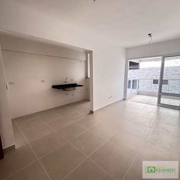 Apartamento em Praia Grande, bairro Canto do Forte