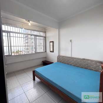 Apartamento em Praia Grande, bairro Tupi