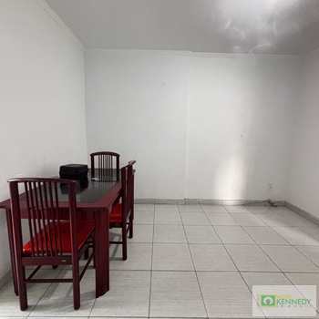 Apartamento em Praia Grande, bairro Tupi