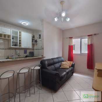 Apartamento em Praia Grande, bairro Ocian