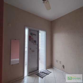 Apartamento em Praia Grande, bairro Ocian