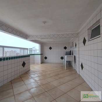 Apartamento em Praia Grande, bairro Ocian