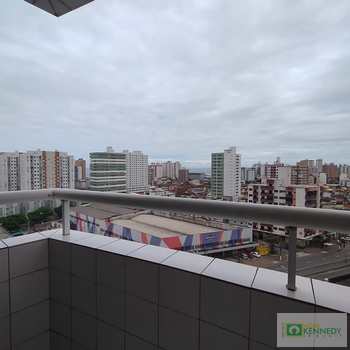 Apartamento em Praia Grande, bairro Ocian