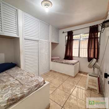 Apartamento em Praia Grande, bairro Canto do Forte