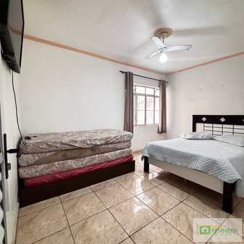 Apartamento em Praia Grande, bairro Canto do Forte