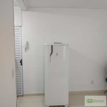 Kitnet em Praia Grande, bairro Ocian