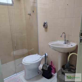 Kitnet em Praia Grande, bairro Ocian