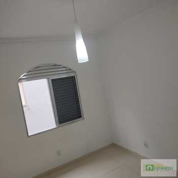 Kitnet em Praia Grande, bairro Ocian