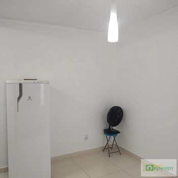 Kitnet em Praia Grande, bairro Ocian