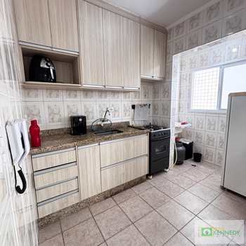 Apartamento em Praia Grande, bairro Mirim