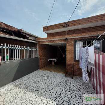 Casa em Praia Grande, bairro Ocian
